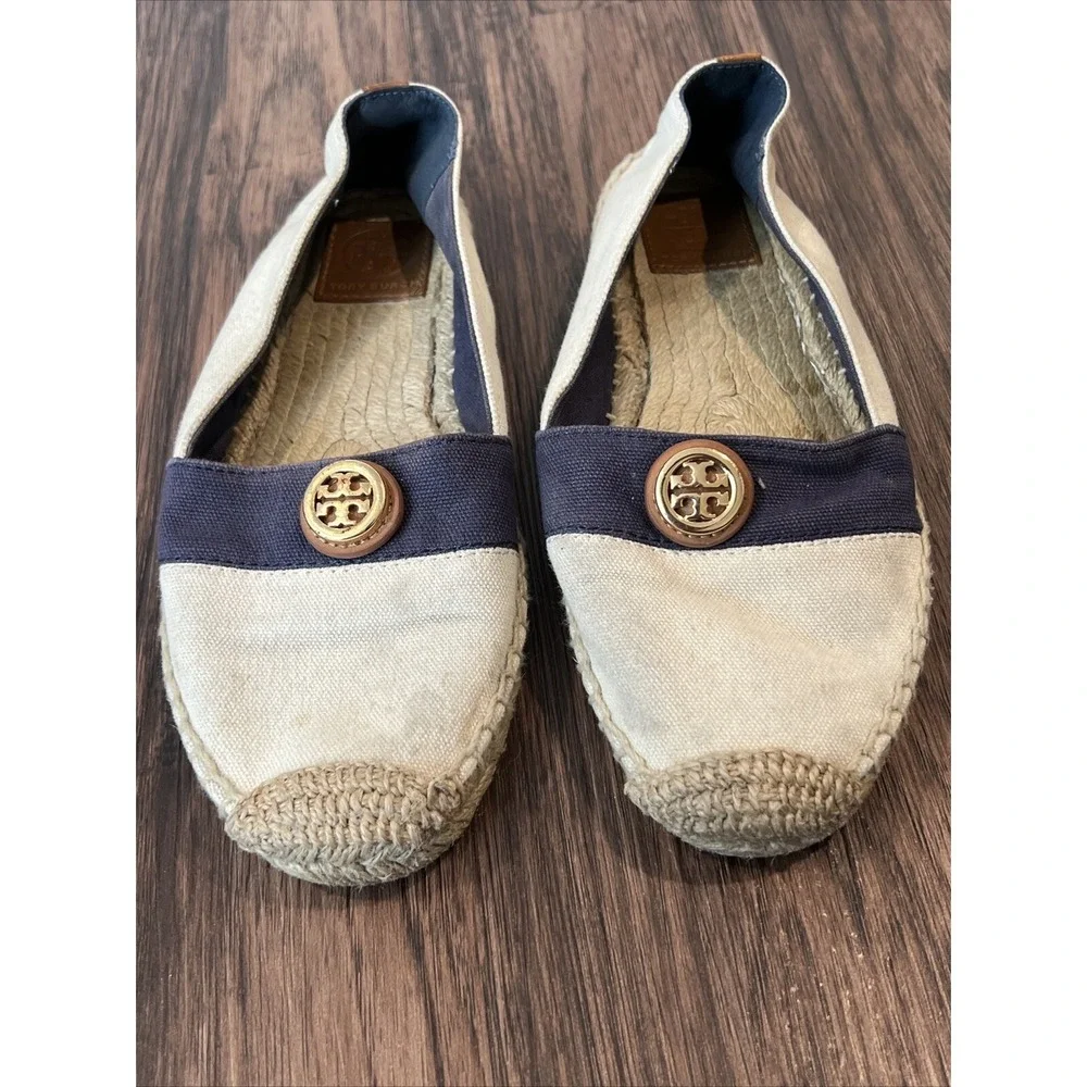 TORY BURCH ESPADRILLE BEIGE AND NAVY SHOES SIZE 6.5